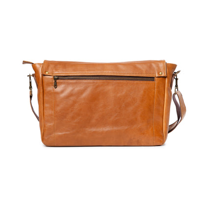 Elegant Leather 15 Inch Messenger