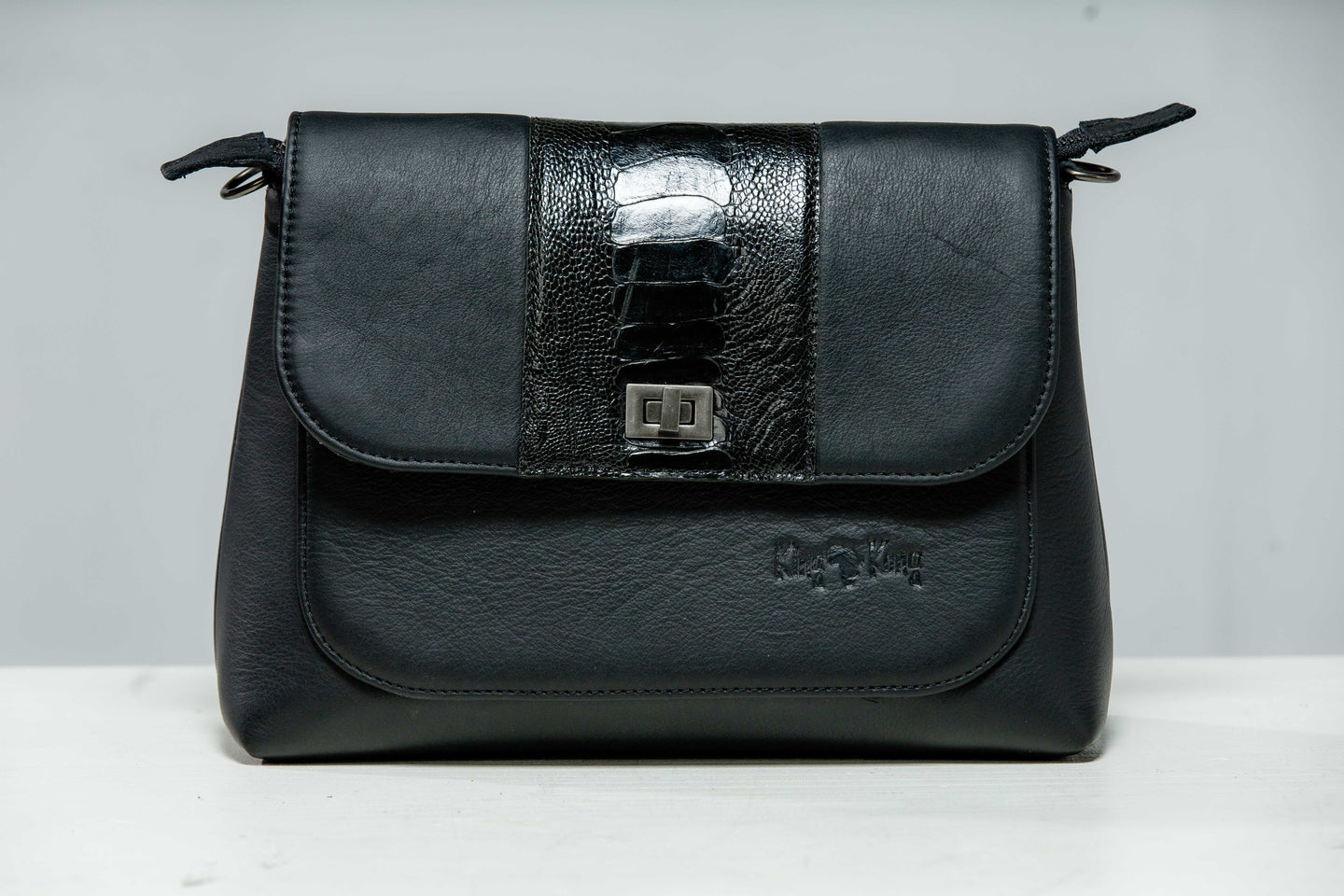 Nandipa Travel Ostrich & Cowhide Leather Bag